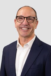 Rsz_racq_bank_ceo_barney_burke (1).jpg